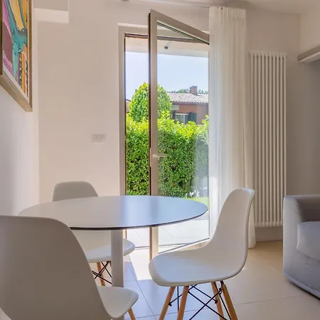Baseventuno 3 Bilocale Piano Terra Apartment Sirmione